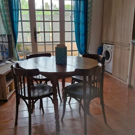 16 L'espadon Apartamento